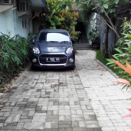 Makassar Breeze Place Residence Eksteriør billede