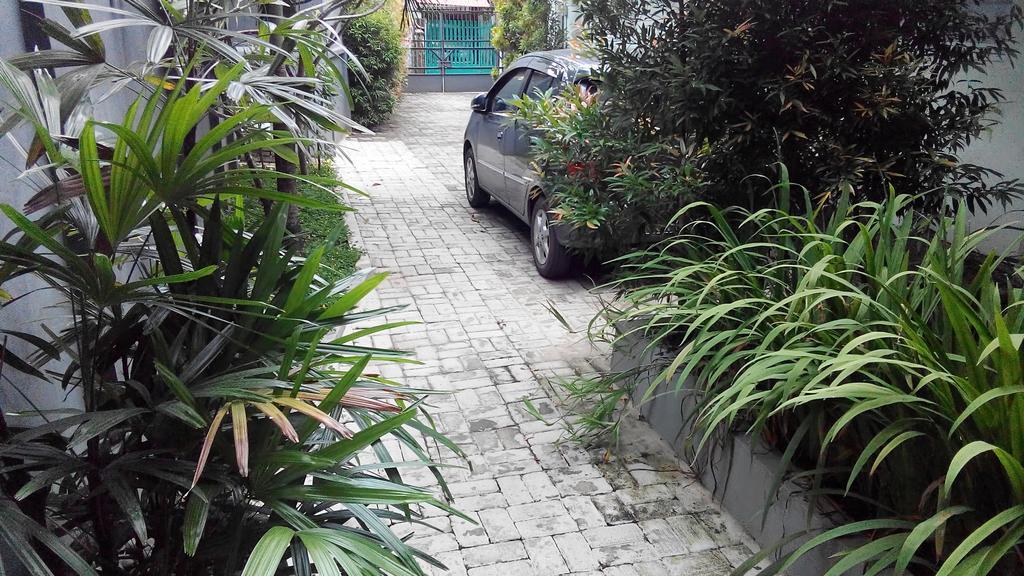 Makassar Breeze Place Residence Eksteriør billede